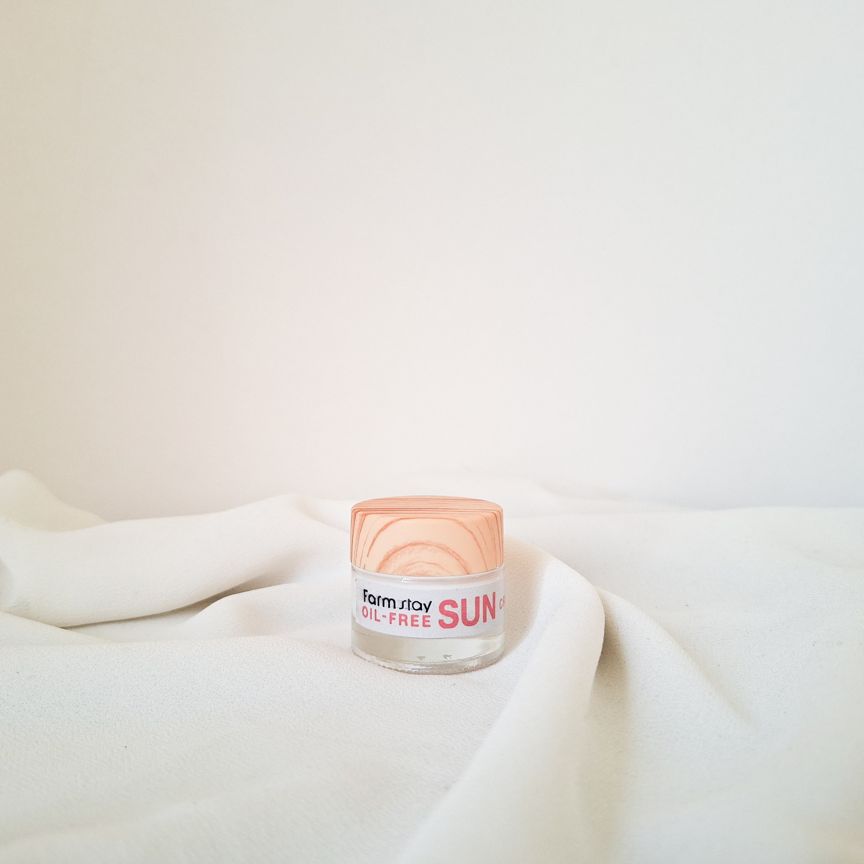 Farm Stay Oil-Free UV Defence Sun Cream SPF50+ PA+++