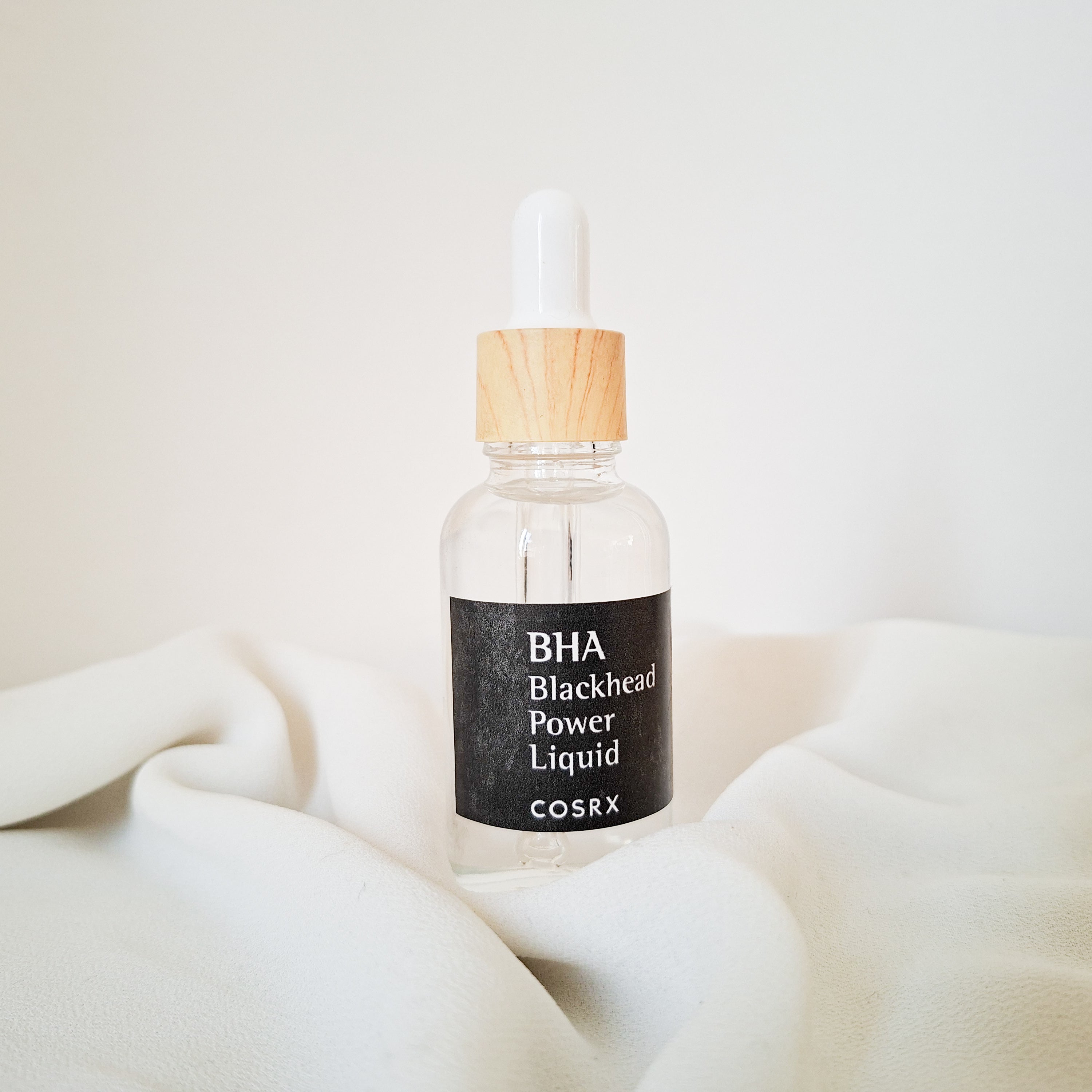 COSRX Niacinamide 2% + BHA 4% Blackhead Exfoliant Toner