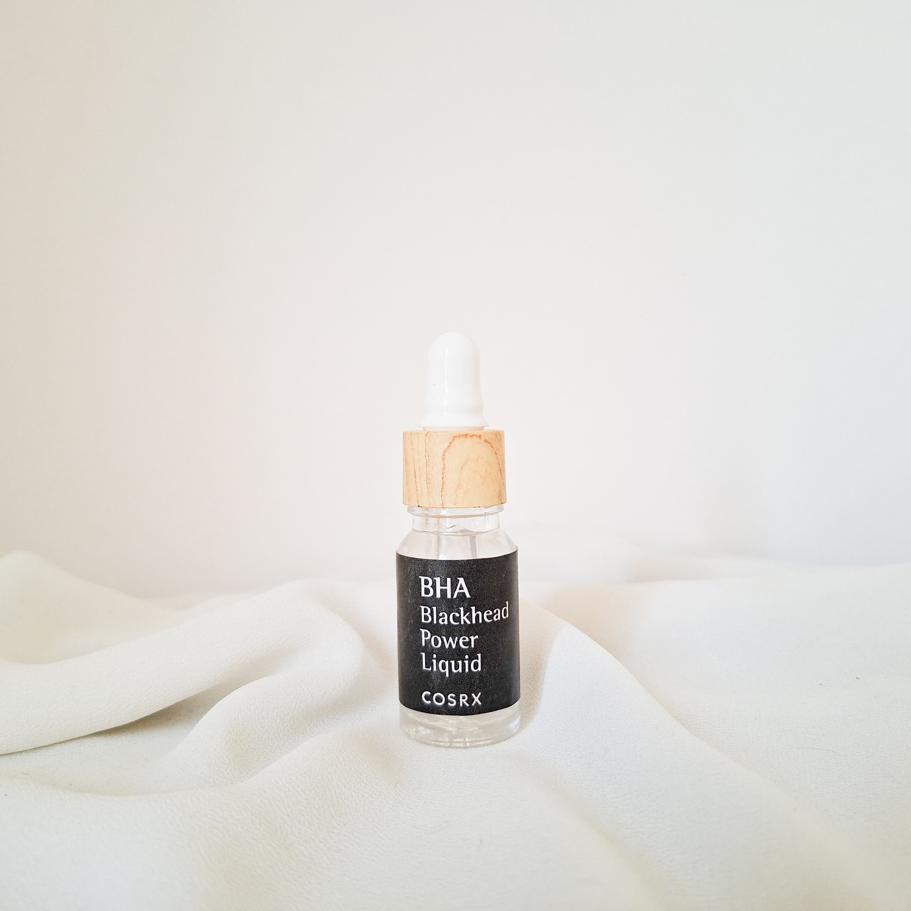 COSRX Niacinamide 2% + BHA 4% Blackhead Exfoliant Toner