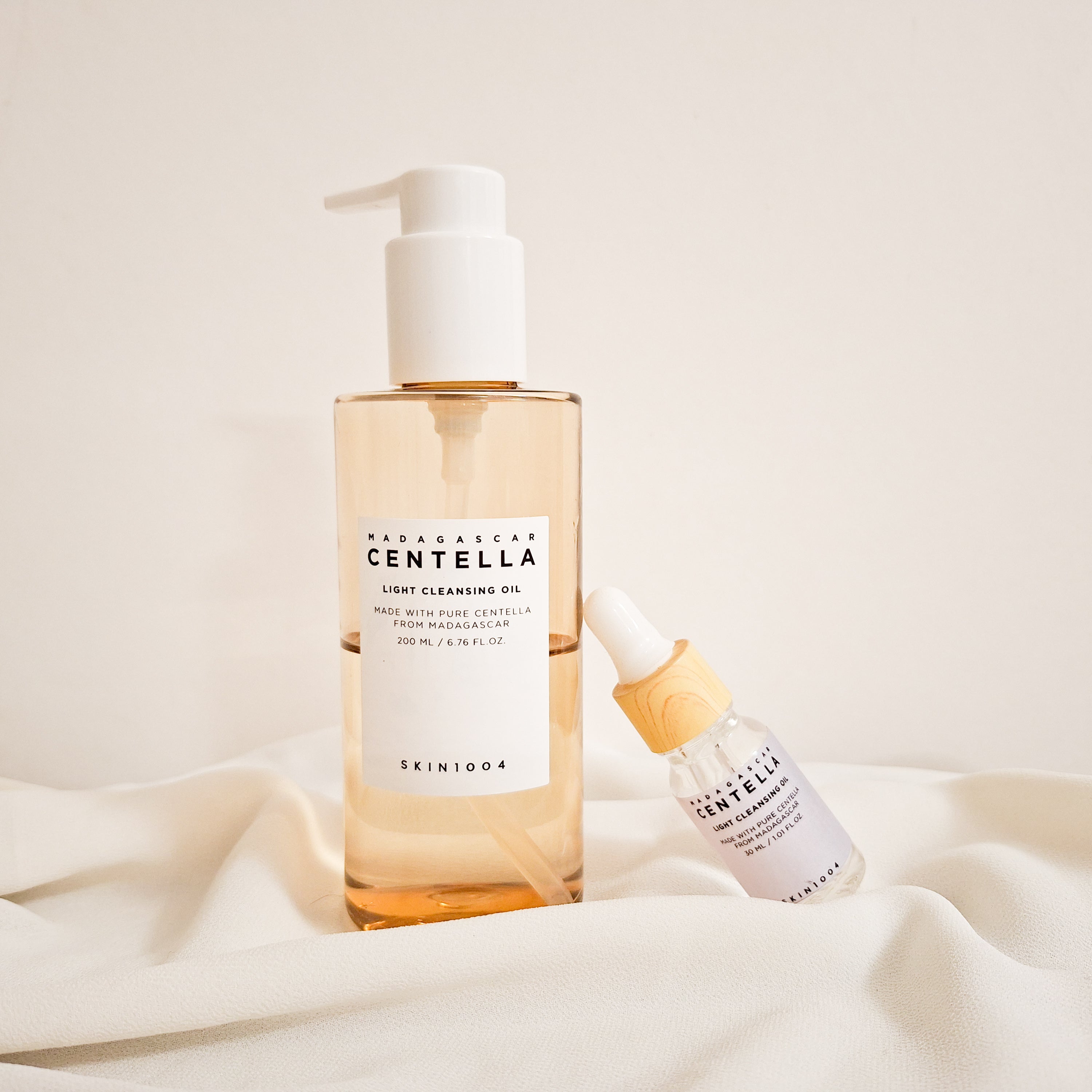 SKIN1004 Madagascar Centella Light Cleansing Oil