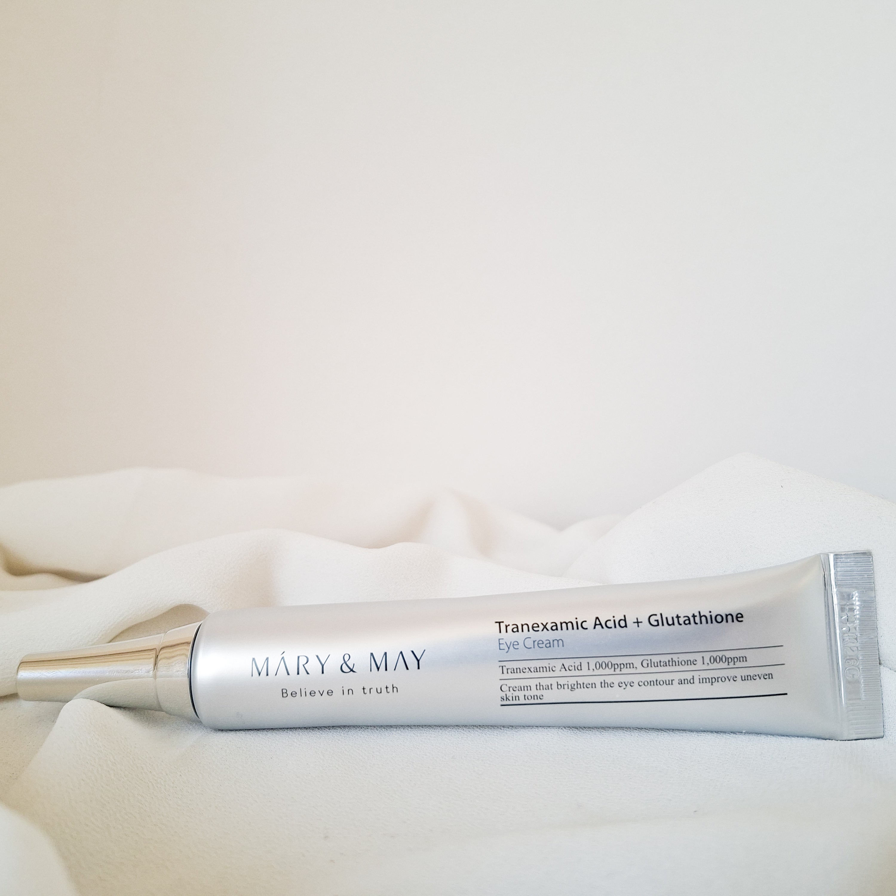 MARY & MAY tranexamic acid + Glutathione Eye Cream